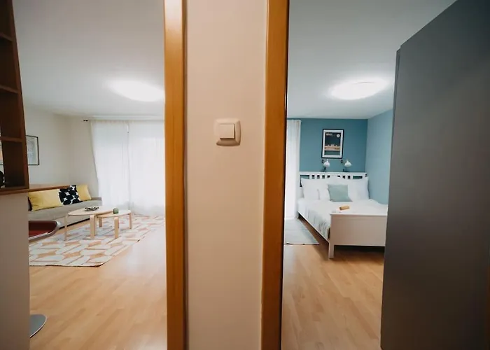 Orangehomes One Bedroom Art