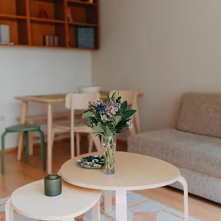 Orangehomes One Bedroom Art Apartment Budapest