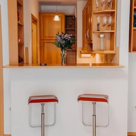 Orangehomes One Bedroom Art Апартаменты